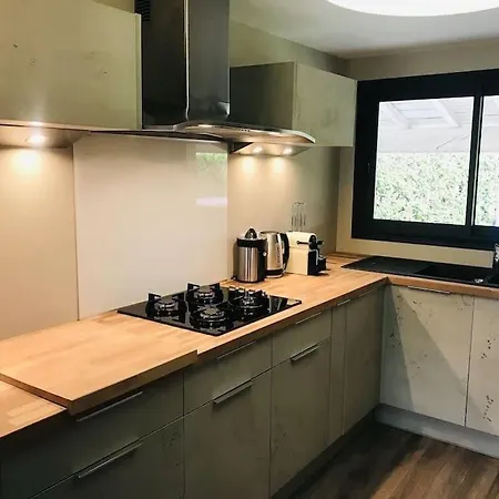 度假居 L Escale Girondine Avec Son Spa, Son Sauna Et Sa Piscine Privative *