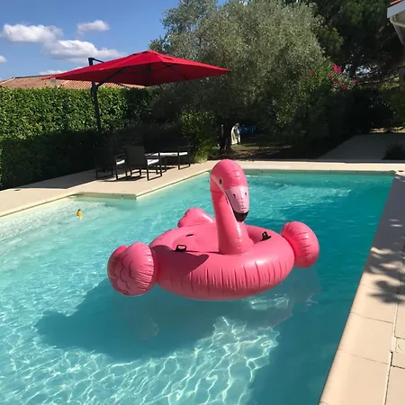 L Escale Girondine Avec Son Spa, Son Sauna Et Sa Piscine Privative La Lande-de-Fronsac